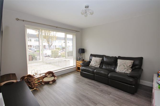 21 Hillcrest Lawns, Lucan, Co. Dublin