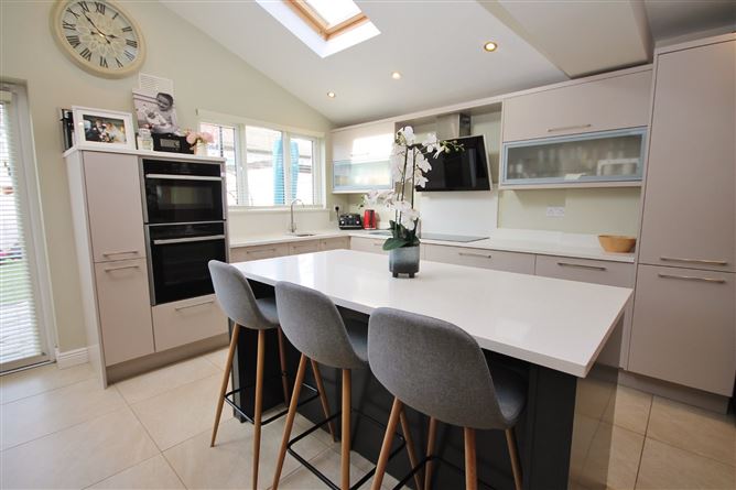 21 Hillcrest Lawns, Lucan, Co. Dublin