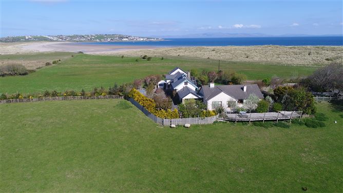Substantial beach/dune front Residence onto Mullaghmore Beach, Co. Sligo, Mullaghmore, Sligo