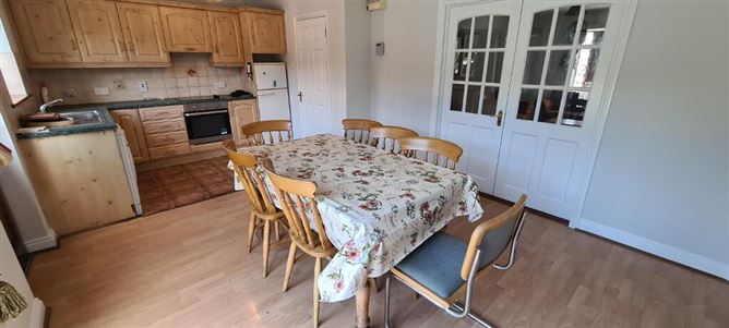 15 Oaklands Manor, Summerhill, Carrick-On-Shannon, Leitrim