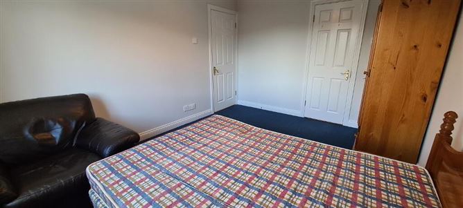 15 Oaklands Manor, Summerhill, Carrick-On-Shannon, Leitrim