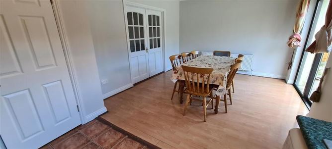 15 Oaklands Manor, Summerhill, Carrick-On-Shannon, Leitrim