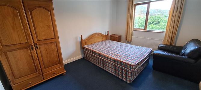 15 Oaklands Manor, Summerhill, Carrick-On-Shannon, Leitrim