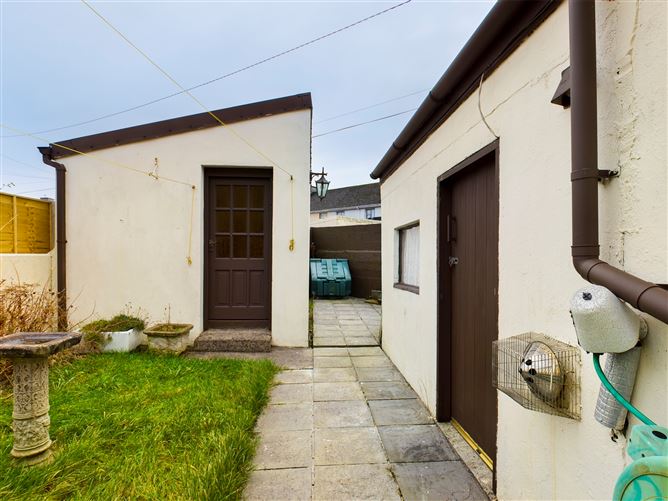 68 St Michael's Villas, Ennis, Co. Clare