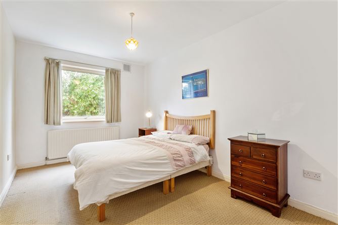 Apt 7 Gilford Pines, Sandymount, Dublin 4 - Bennetts Sandymount ...