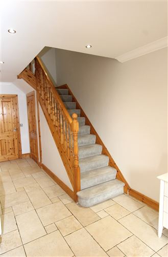 11 The Waterfront, Tarmonbarry, Roscommon