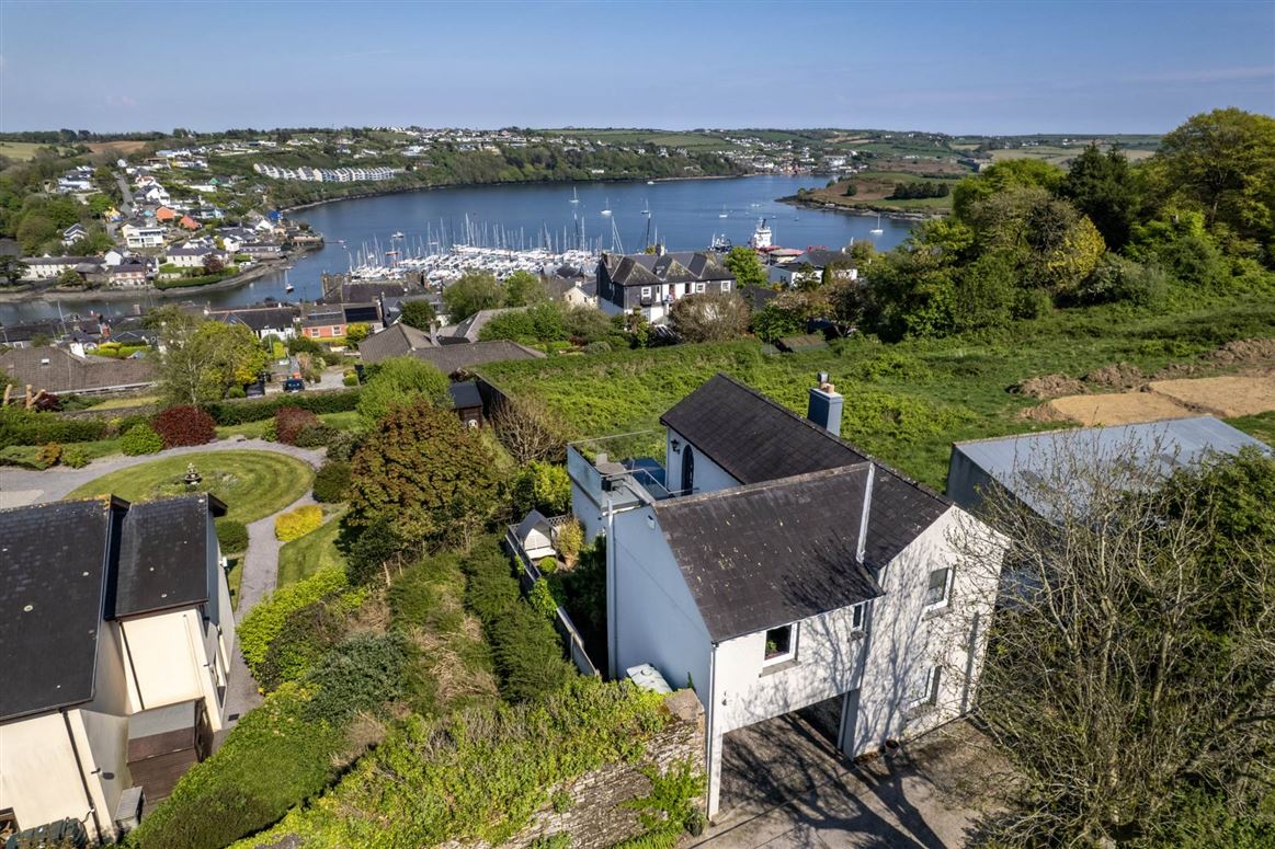 Orchard Cottage, Winter`s Hill, Kinsale, County Cork