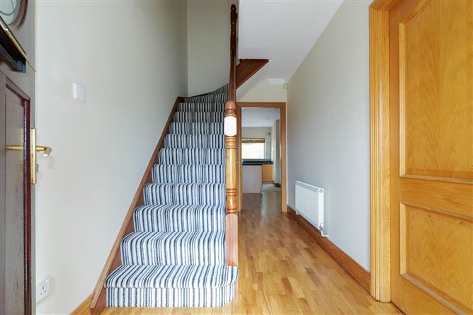 121 Dun Na Carraige, Salthill, Galway, County Galway