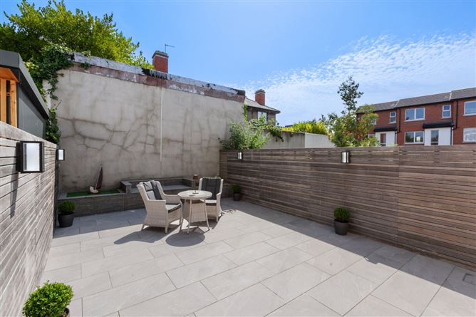 Photo 16 of 22 — 19 Dawson Place, Arbour Hill, Stoneybatter, D 7