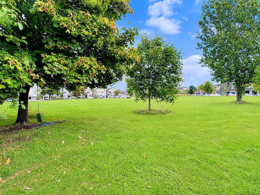 5 Sylvan Grove, Fairlands Park, Newcastle, Galway