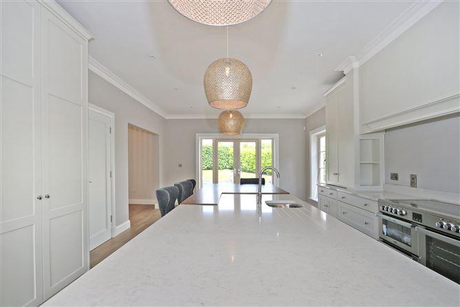 10 The Glen, Ballyneety, Co. Limerick