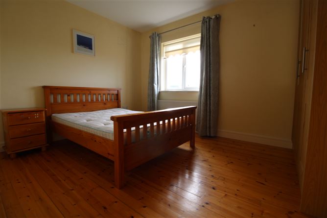 33 The Granary, Abbeyknockmoy, Galway