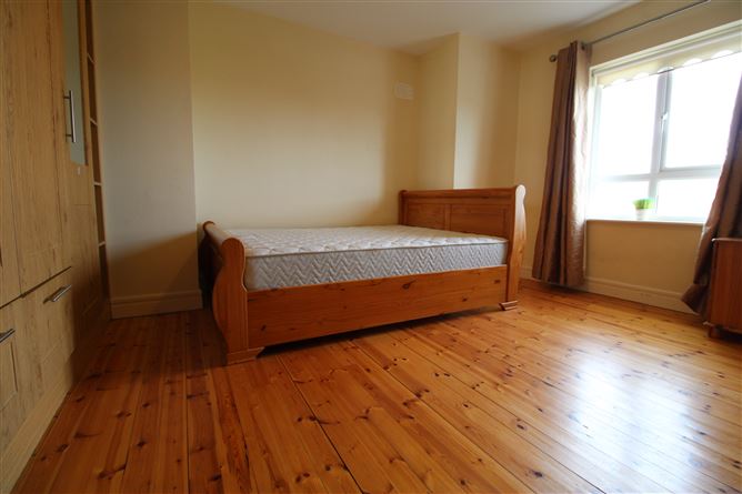 33 The Granary, Abbeyknockmoy, Galway
