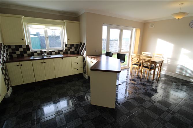 33 The Granary, Abbeyknockmoy, Galway