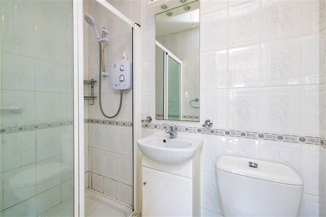 11 WALNUT PARK, Drumcondra, Dublin 9