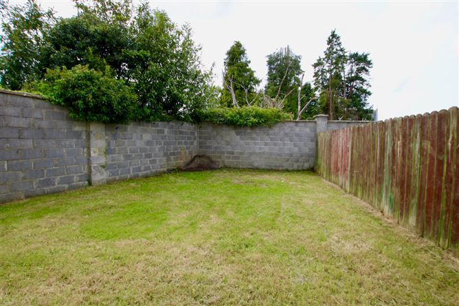 12 Church View, Ballymahon, Longford