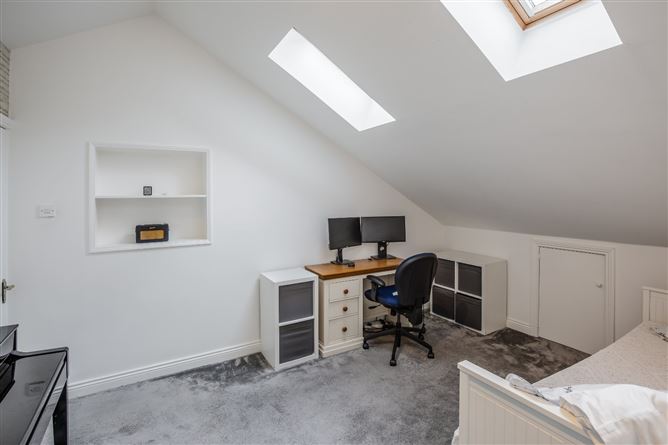 160 Wintergarden, Pearse Street, Dublin