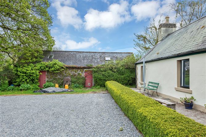 Teach Fada On c. 1 Acre, Tournant Upper, Dunlavin, Wicklow