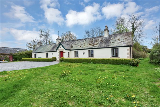Teach Fada On c. 1 Acre, Tournant Upper, Dunlavin, Wicklow