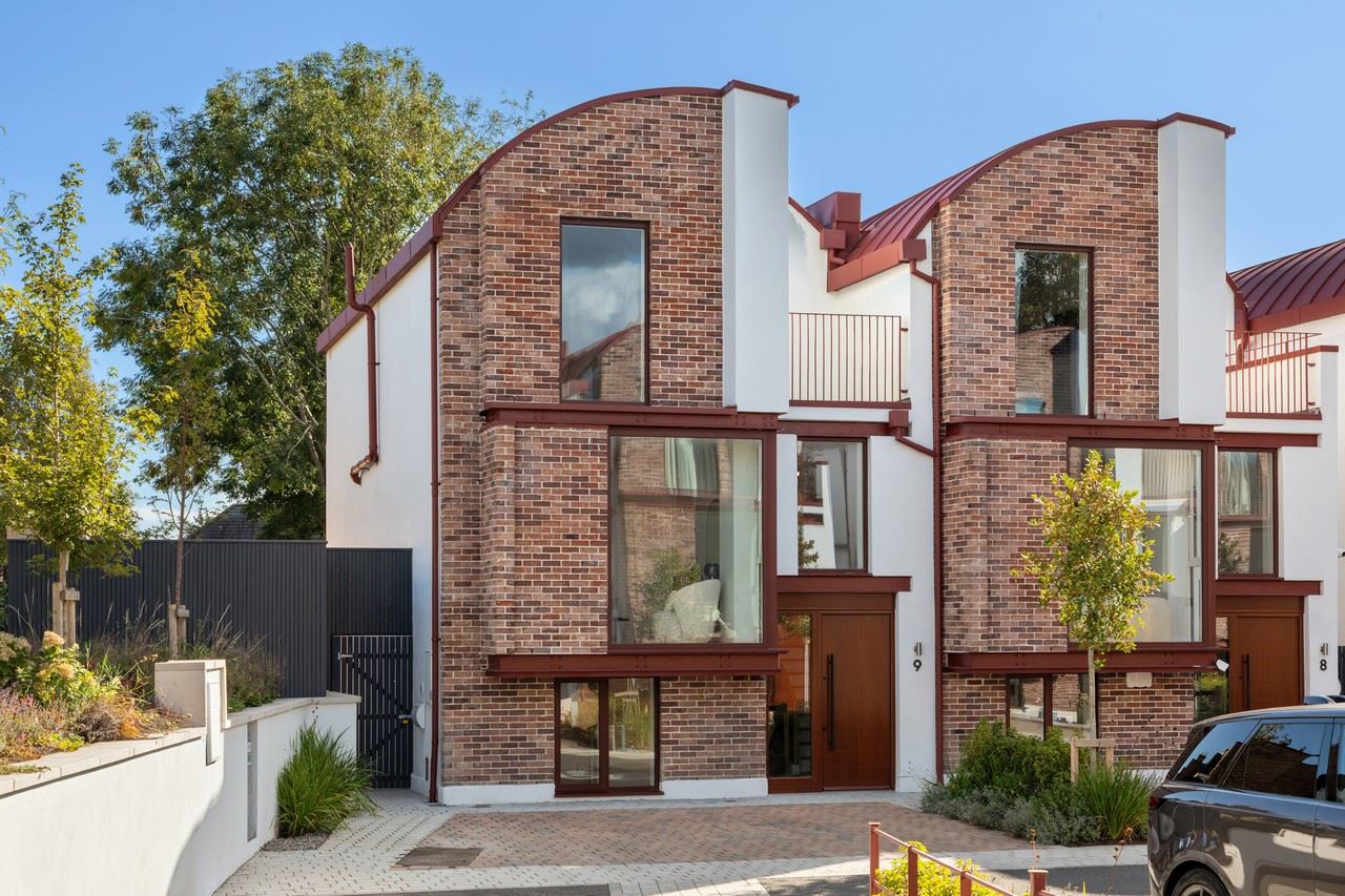 No.9 Avoca Grove, Grove Avenue, Blackrock, County Dublin