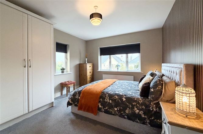 24 The Crescent. The Weir View, Kilkenny, Kilkenny