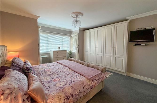 24 The Crescent. The Weir View, Kilkenny, Kilkenny