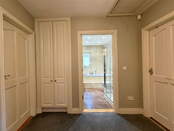 24 The Crescent. The Weir View, Kilkenny, Kilkenny