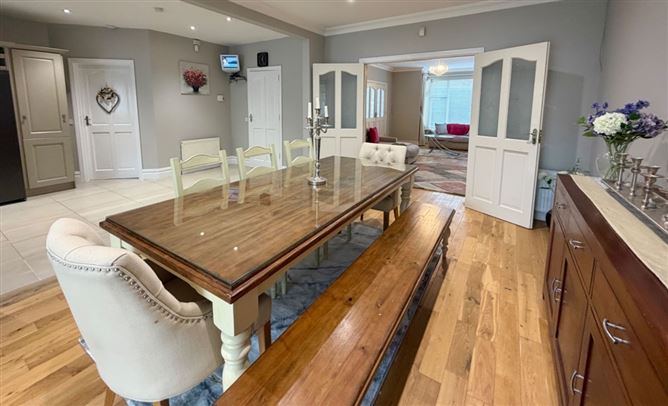 24 The Crescent. The Weir View, Kilkenny, Kilkenny