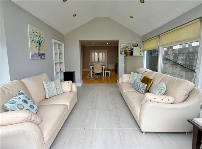 24 The Crescent. The Weir View, Kilkenny, Kilkenny