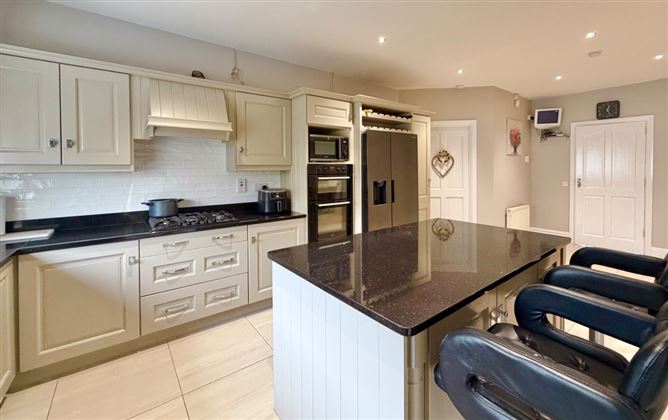 24 The Crescent. The Weir View, Kilkenny, Kilkenny