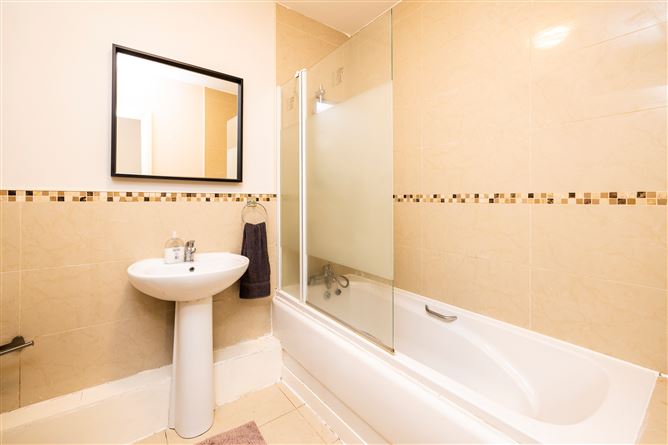 Apt 3, Doonbeg House, Clare Village, Clarehall, Dublin 17