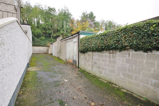 19 St Laurence Grove, Chapelizod, Dublin 20