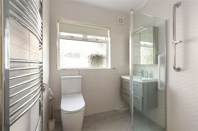 16 Belgrove Lawn, Chapelizod, Dublin 20