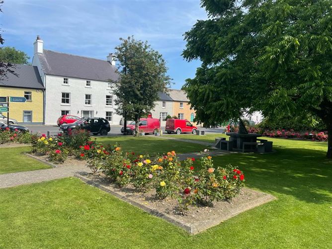 High Street, Stradbally, Waterford