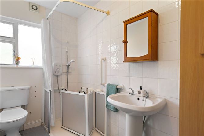 55 St Fintans Villas, Deansgrange, Blackrock, Co. Dublin