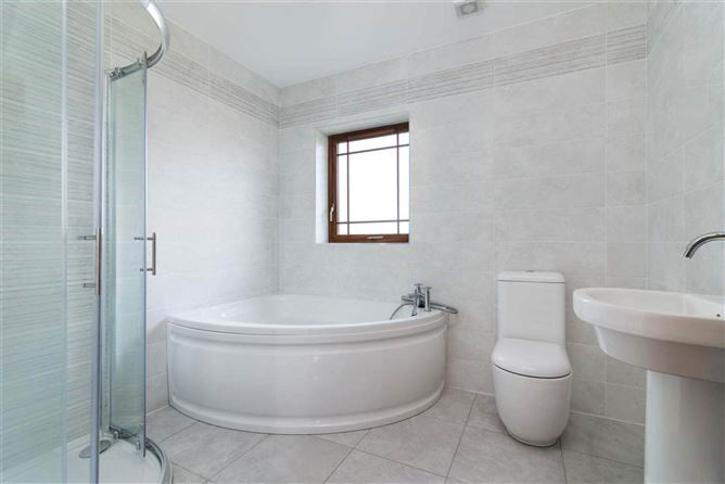 3 Cherrymount Crescent, Virginia Road, Ballyjamesduff, County Cavan