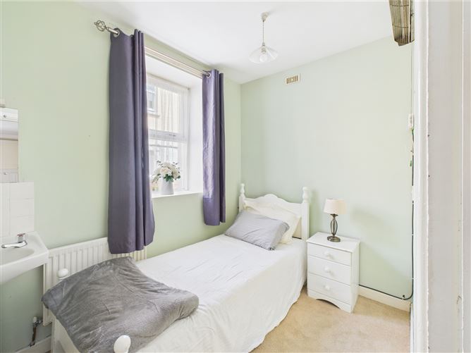 2 Rocklands, Pond Road, Tramore, Waterford