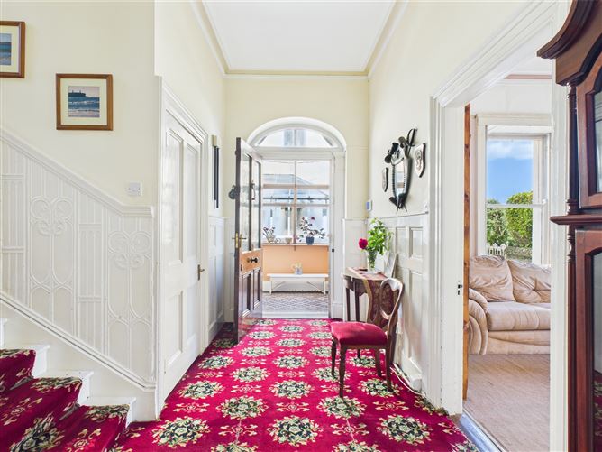 2 Rocklands, Pond Road, Tramore, Waterford