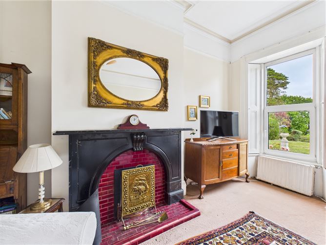 2 Rocklands, Pond Road, Tramore, Waterford
