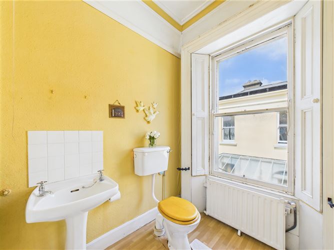 2 Rocklands, Pond Road, Tramore, Waterford