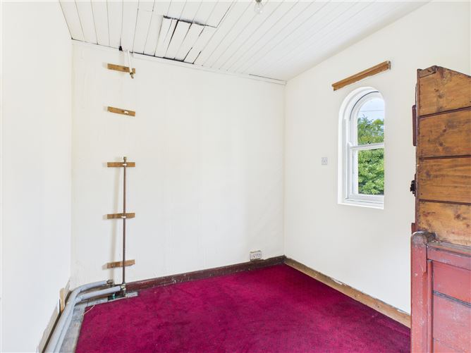 2 Rocklands, Pond Road, Tramore, Waterford