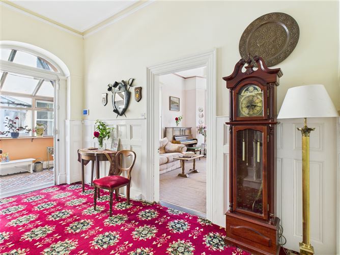 2 Rocklands, Pond Road, Tramore, Waterford