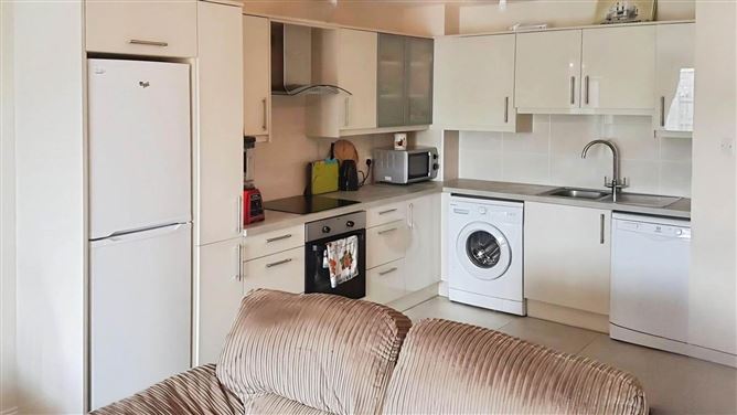 48 Cathedral Court, Ennis, County Clare