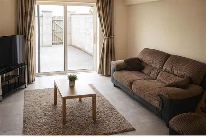 48 Cathedral Court, Ennis, County Clare