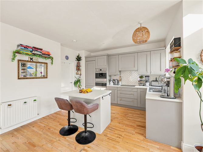 Photo 20 of 72 — 13 Dodderbrook Drive, Ballycullen, Dublin 24
