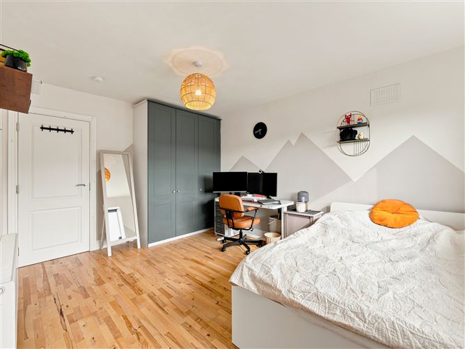 Photo 46 of 72 — 13 Dodderbrook Drive, Ballycullen, Dublin 24