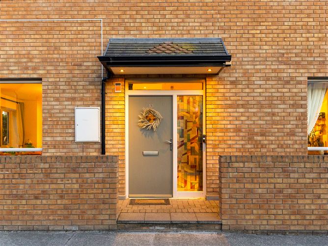 13 Dodderbrook Drive, Ballycullen, Dublin 24
