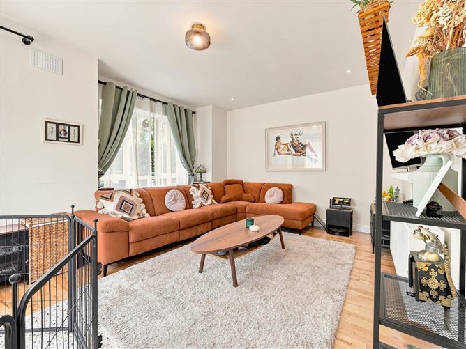 Photo 31 of 72 — 13 Dodderbrook Drive, Ballycullen, Dublin 24