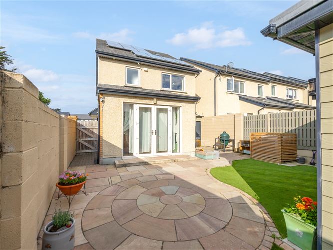Photo 54 of 72 — 13 Dodderbrook Drive, Ballycullen, Dublin 24