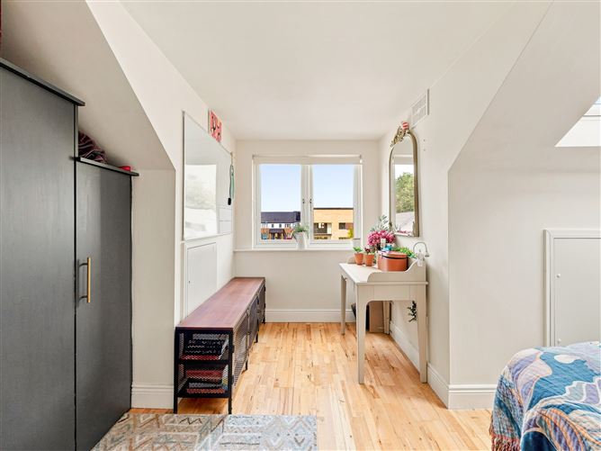Photo 40 of 72 — 13 Dodderbrook Drive, Ballycullen, Dublin 24